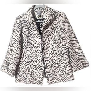 Travelers Collection by Chicos Womens Size 1 Animal Print Jacket Blazer